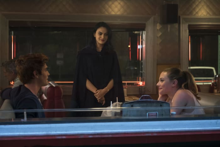 A literal love triangle. Archie (K.J. Apa, (Veronica) Camila Mendes and Betty (Lili Reinhart). Photo: Katie Yu/The CW