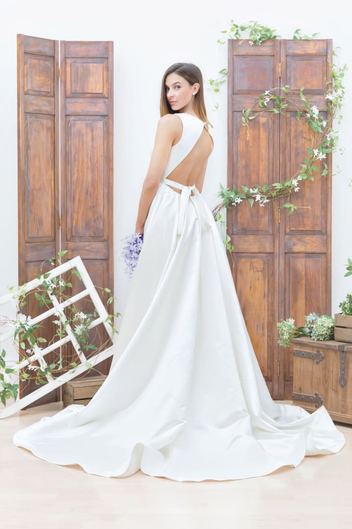 The Michelle dress from the Bluethread Bridal collection. Photo: Captured in Moments/Andrew San