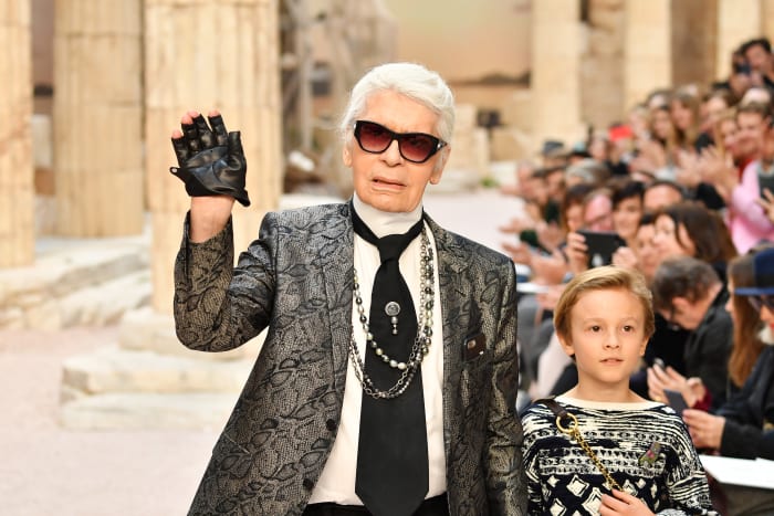 Karl Lagerfeld and nephew Hudson Kroenig at Chanel's Cruise 2017 runway show on May 3, 2017 in Paris. Photo: Pascal Le Segretain/Getty Images