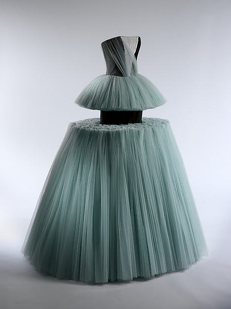 Ball Gown, Viktor & Rolf (Dutch, founded 1993), spring/summer 2010; The Metropolitan Museum of Art, Purchase, Friends of The Costume Institute Gifts, 2011 (2011.8). Photo: The Metropolitan Museum of Art/Anna-Marie Kellen