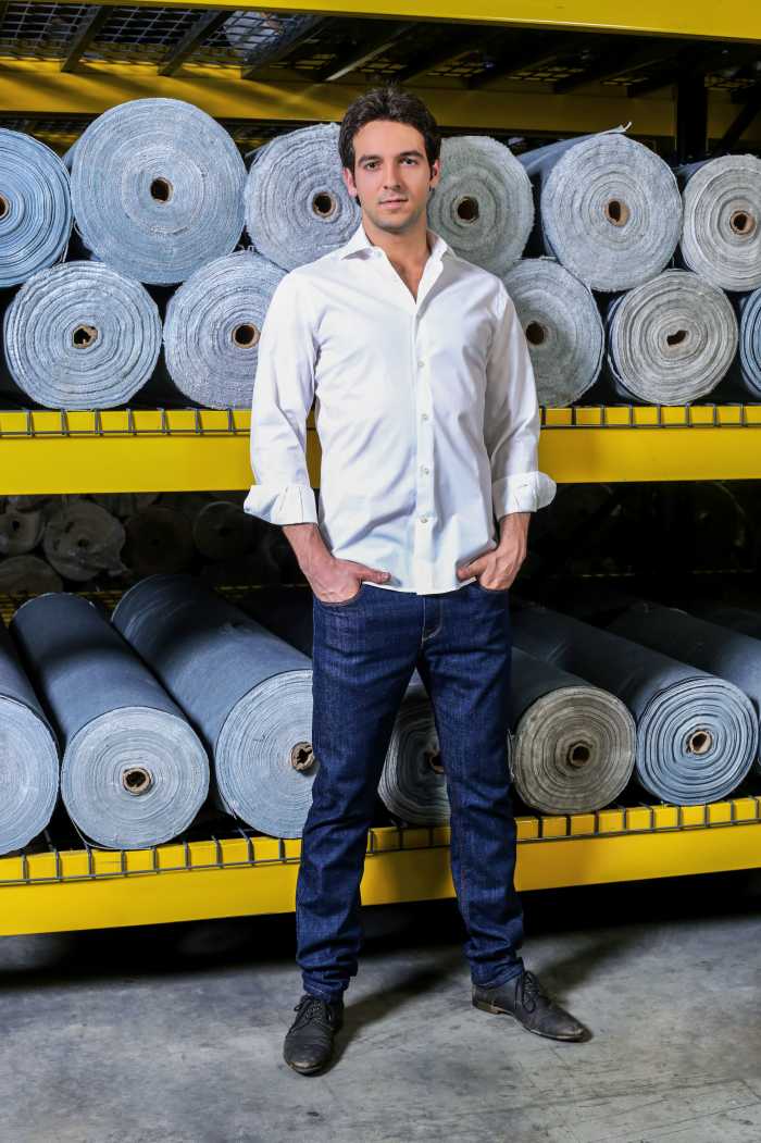 Mott and Bow Gives Premium Denim the DirecttoConsumer Treatment