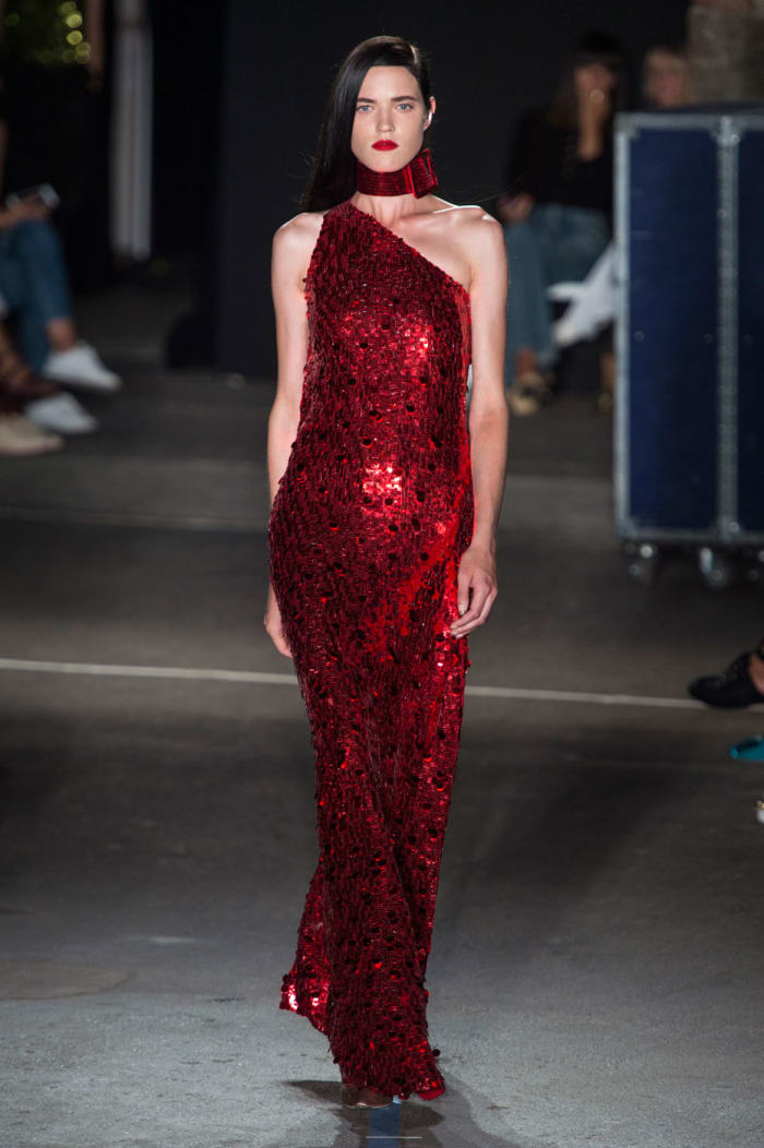 As Laura Kim and Fernando Garcia Return to Oscar de la Renta, All Eyes ...