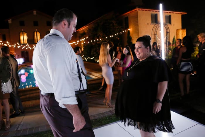 Toby (Chris Sullivan) — waaaah! — and Kate (Chrissy Metz) in her refreshed LBD. Photo: Vivian Zink/NBC