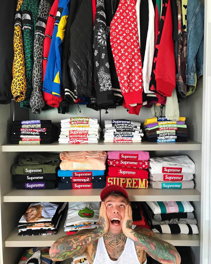 So much Supreme. Photo: @fedez/Instagram