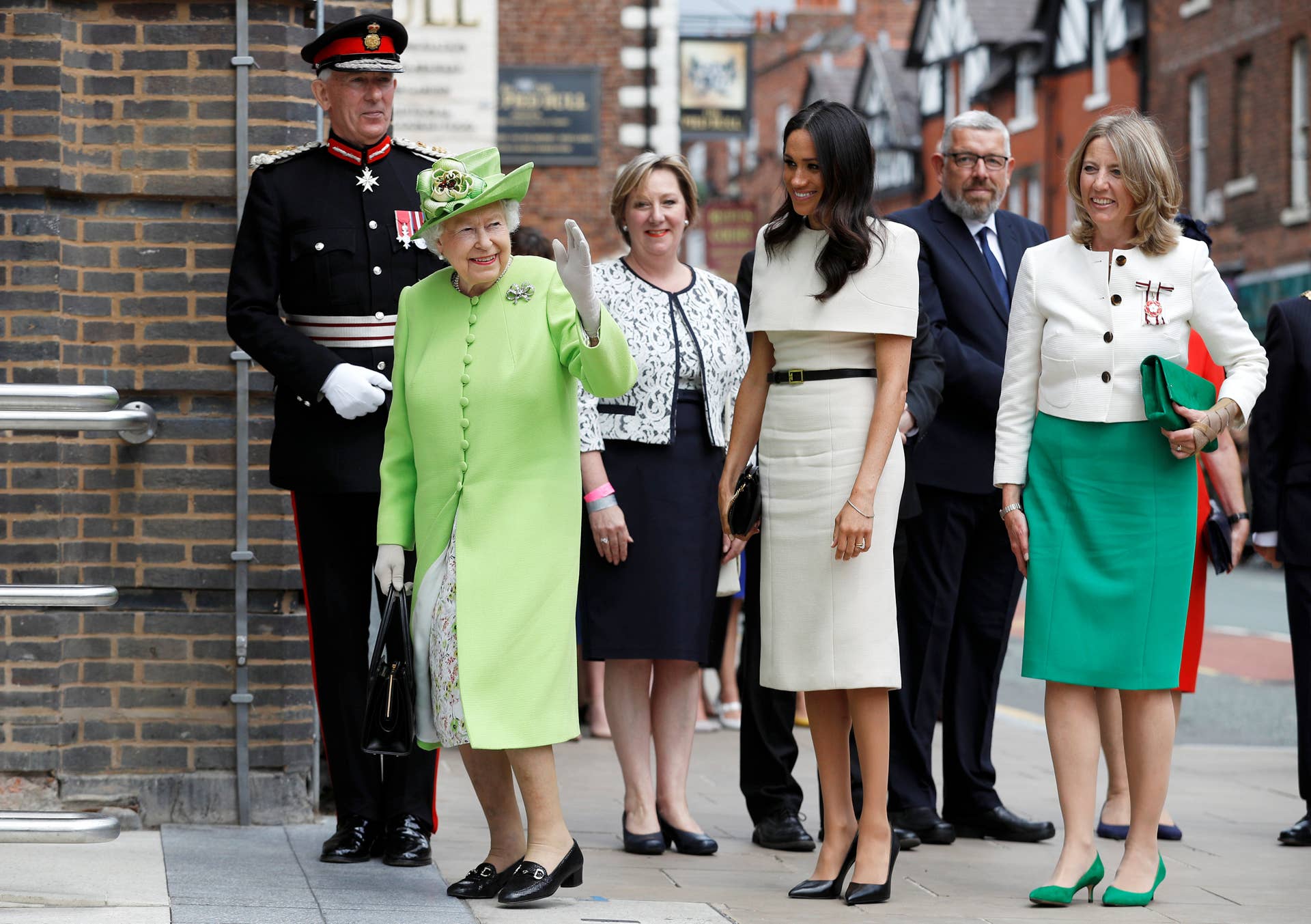 Meghan Markle Wore a Thing: Bespoke Givenchy Dress Edition 