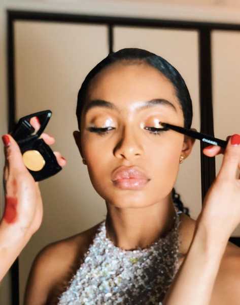 Prepping Yara Shahidi for the 2018 Met Gala. Photo: @emilychengmakeup/Instagram