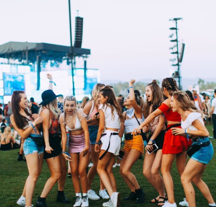 Dote Girls at Coachella. Photo: @doteshopping/Instagram