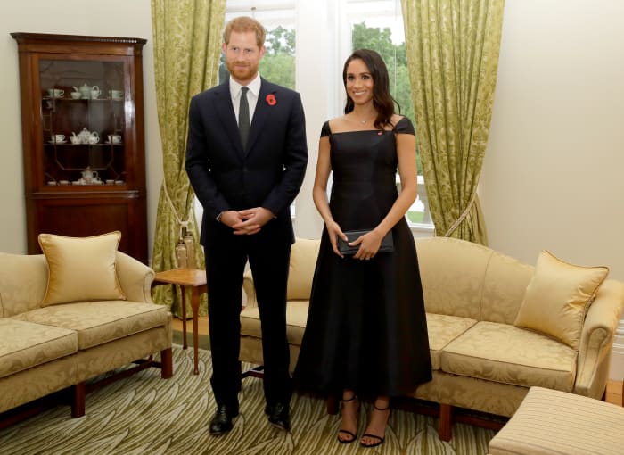 Duke of Sussex Prince Harry and Duchess of Sussex Meghan Markle meet New Zealand Prime Minister Jacinda Ardern in Wellington, New Zealand. Photo: Kirsty Wigglesworth/Pool /Getty Images