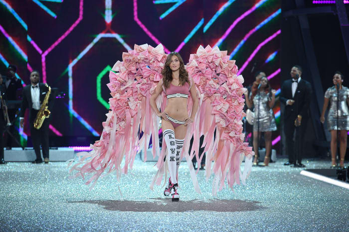 Elizabeth walks the 2016 Victoria's Secret Runway Show in Paris. Photo: Dimitrios Kambouris/Getty Images for Victoria's Secret