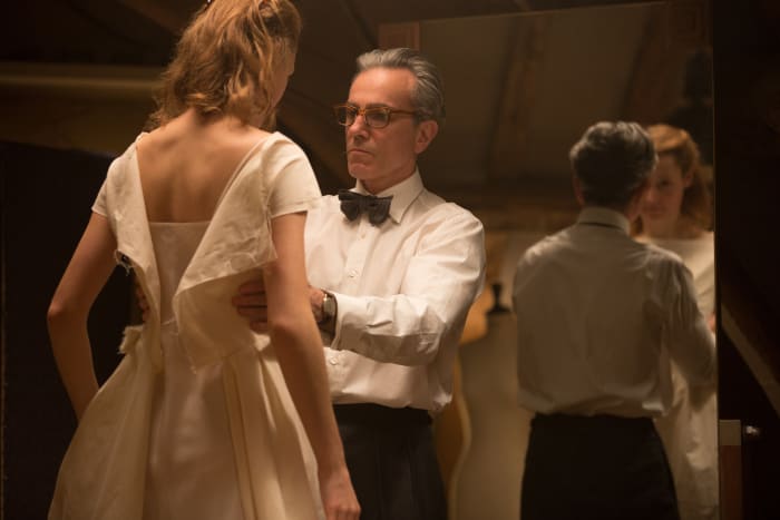Alma (Vicky Krieps) during a fitting with Reynolds Woodcock (Daniel Day Lewis). Photo: Focus Features