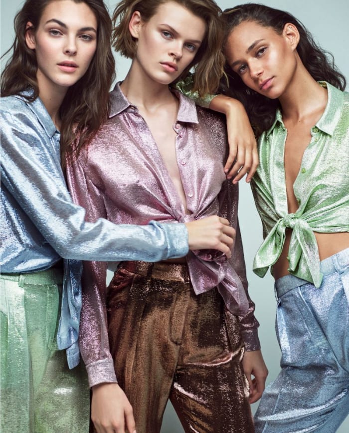 Binx Walton, Cara Taylor and Vittoria Ceretti for Alberta Ferretti Spring 2018. Photo: Mario Sorrenti