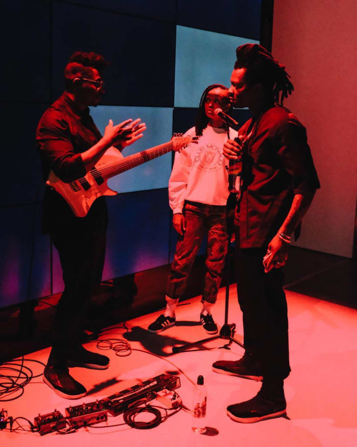 Designer Abdul Abasi with Tosin Abasi and Kelela before the Abasi Rosborough Fall 2018 runway show. Photo: @pickup____/Instagram