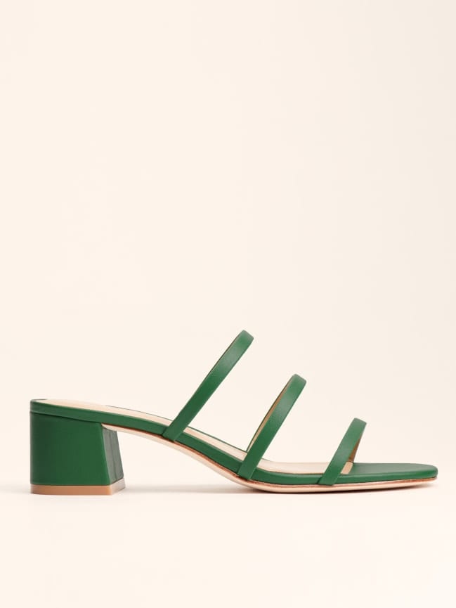 Steph's Strappy Sandal Obsession Is Still Going Strong With These Green ...