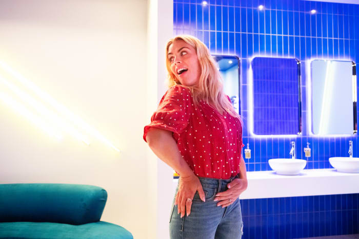 How I Shop: Busy Philipps - Fashionista