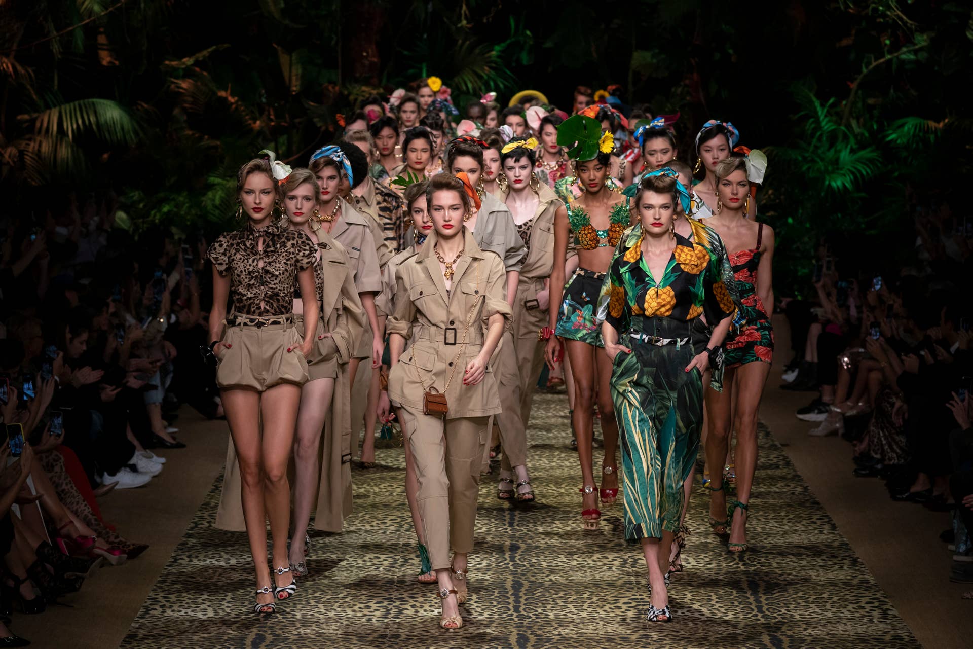 Dolce Gabbana Evokes The Jungle For Its Spring 2020 Collection dolce-gabbana-evokes-the-jungle-for-its-spring-2020-collection