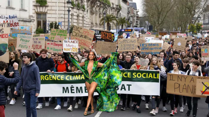 J.Lo in the Versace "jungle" dress and French climate strikers. Collage courtesy of Thomas Lélu