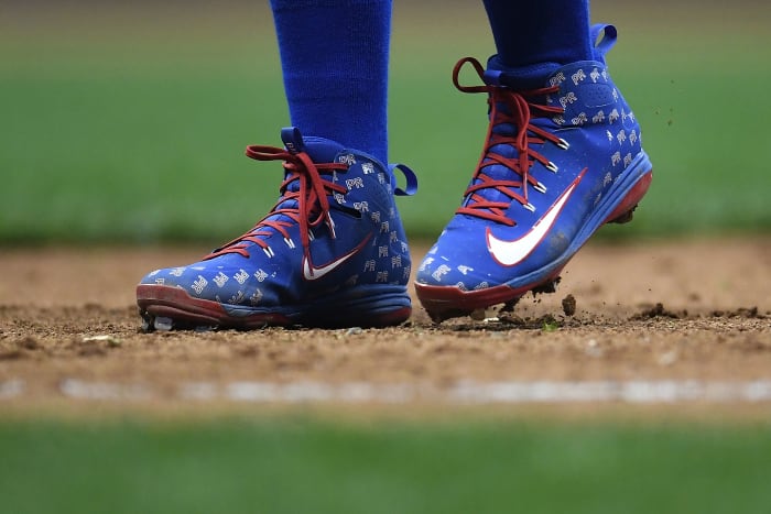 Javier Baez, #9 of the Chicago Cubs, in a pair of custom Nike cleats paying tribute to Puerto Rico. Photo: Stacy Revere/Getty Images