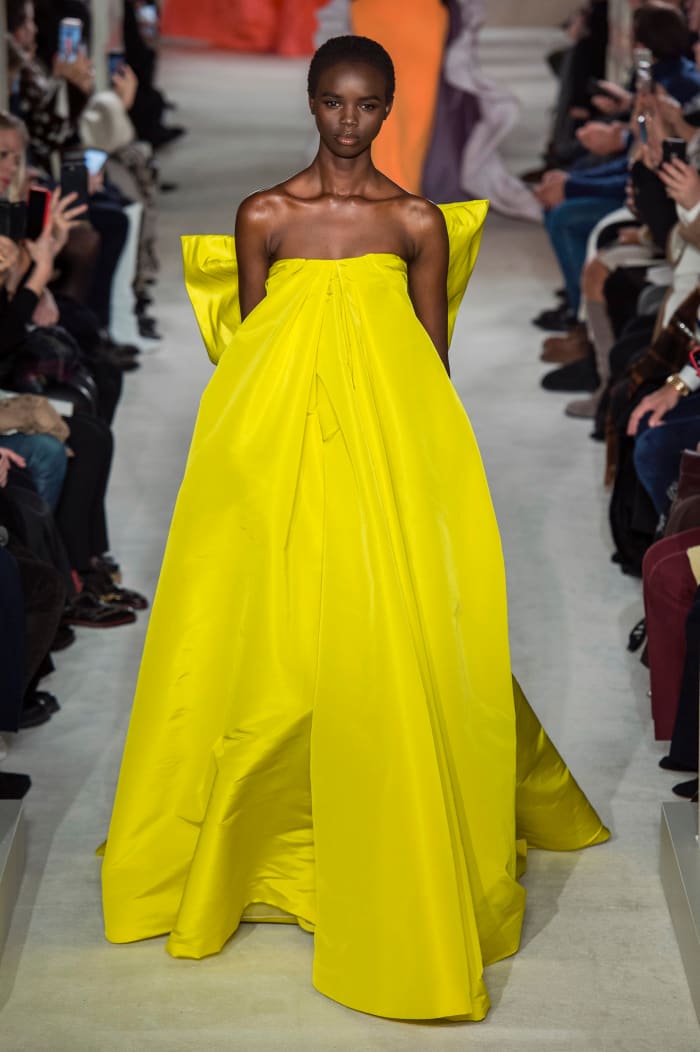 8 Couture Gowns That Fashionista Editors Would Kill to See Lady Gaga ...