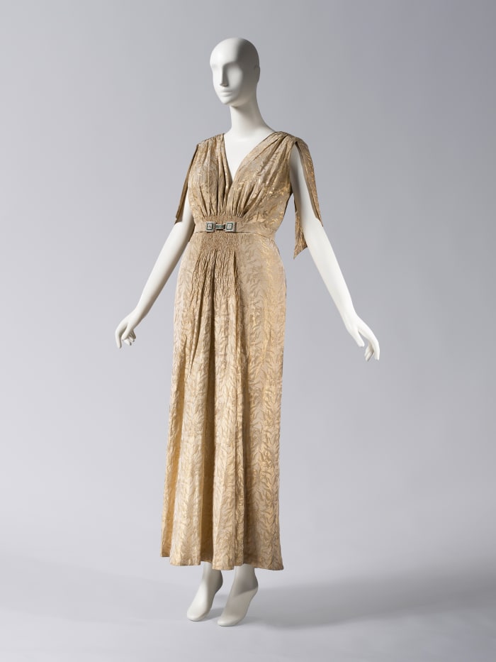 The Chicago History Museum's New Exhibition Bills Costume Designers as ...