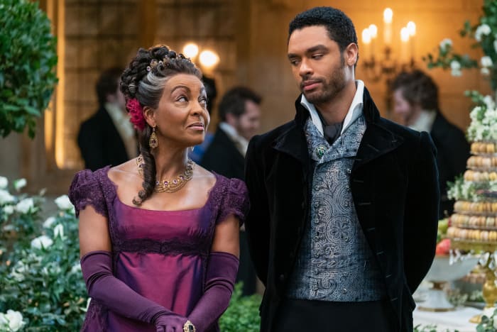 Lady Danbury (Adjoa Andoh) and Simon wearing his beloved pin.