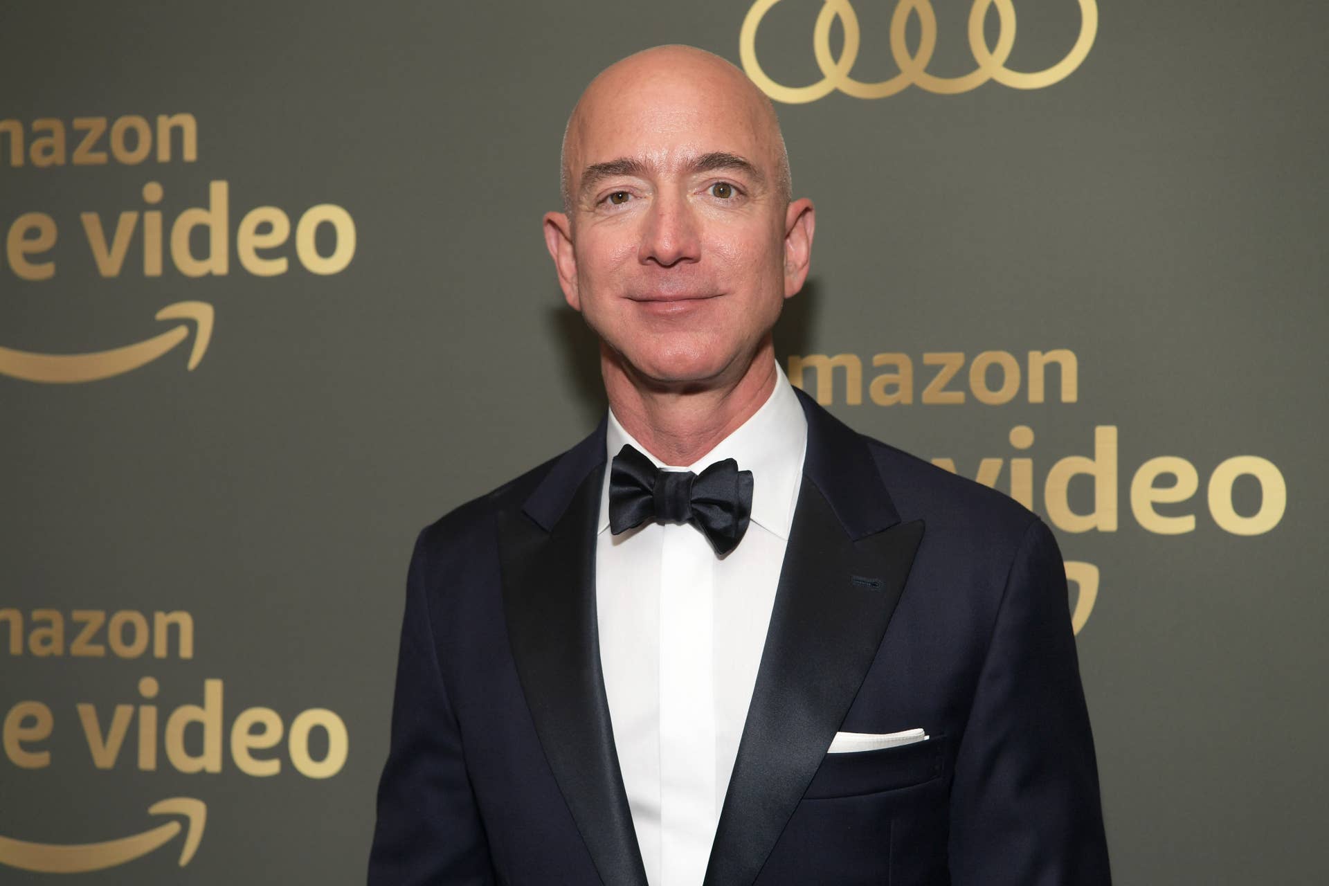 Must Read Jeff Bezos Steps Down as Amazon CEO, Rebag