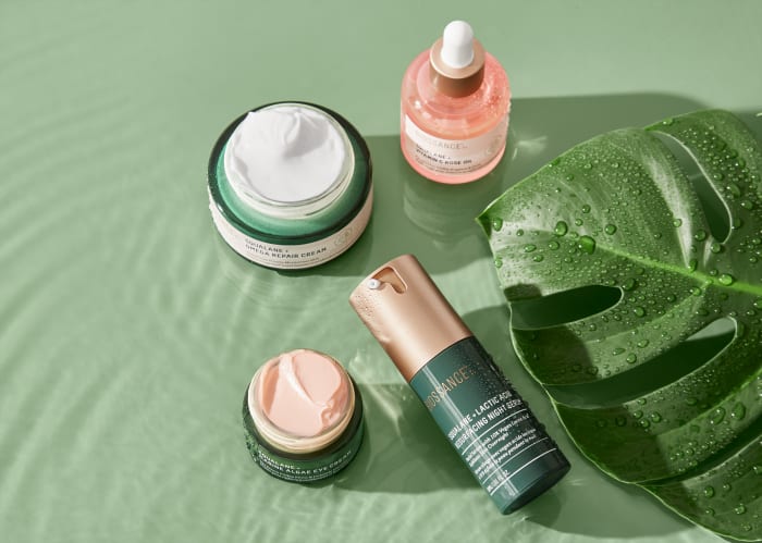 Biossance's proprietary squalane oil both hydrates while locking in moisture.