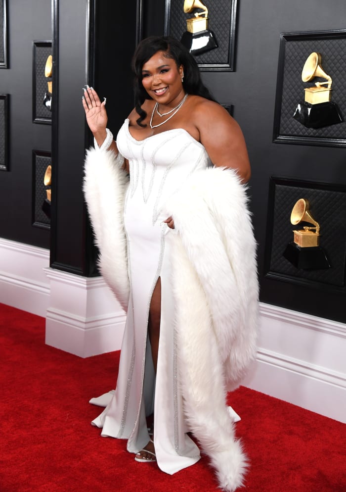 Every Look From the 2020 Grammys Red Carpet - Fashionista