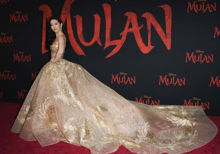 Disney's 'Mulan' Premiere Was Full of Fairy Tale Fashion ...