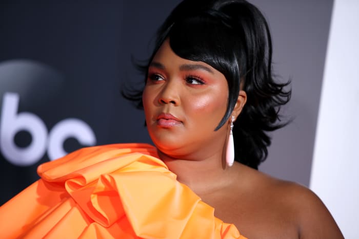 Lizzo at the 2019 American Music Awards.