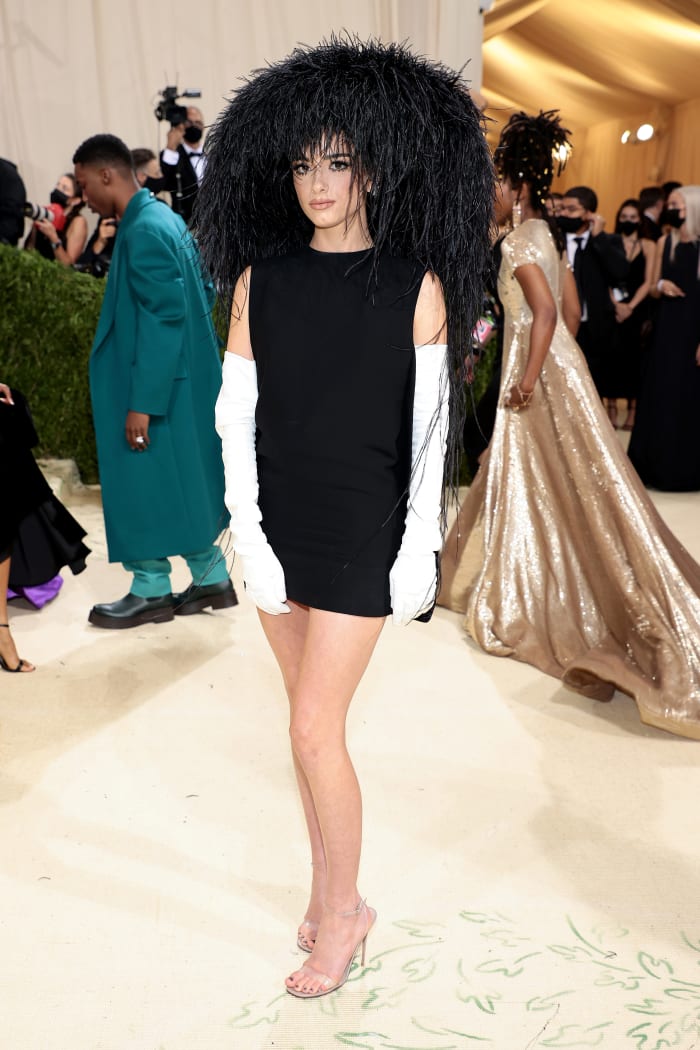 Dixie D'Amelio at the 2021 Met Gala in Valentino.