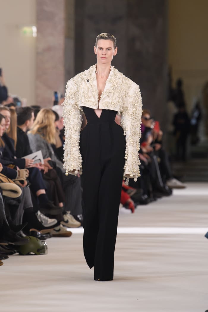 Schiaparelli Haute Couture look spring 2023 (5)