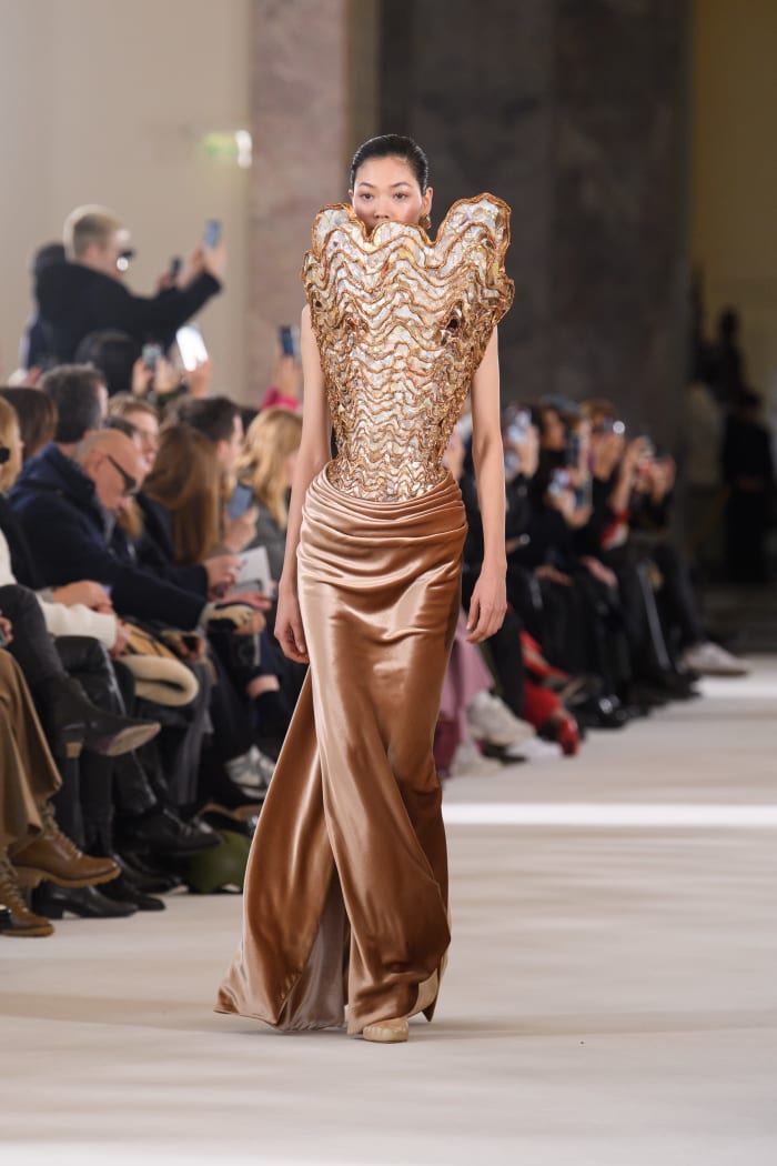 Schiaparelli Haute Couture look spring 2023 (9)