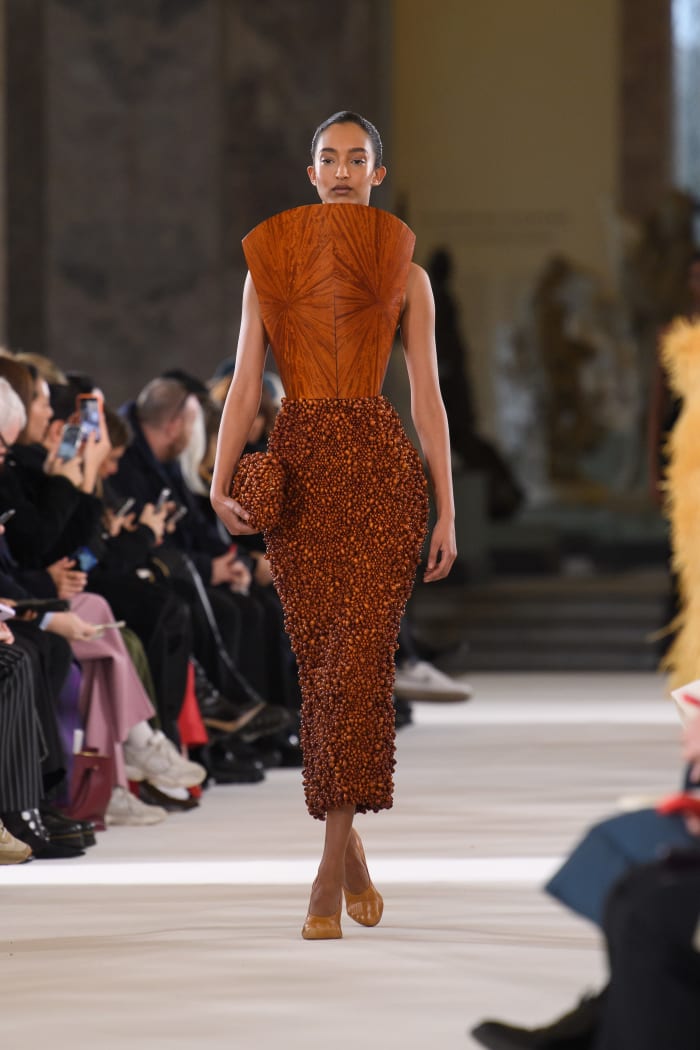 Schiaparelli Haute Couture look spring 2023 (13)