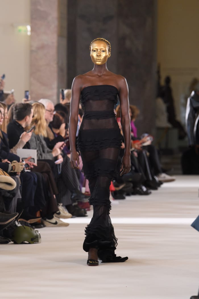 Schiaparelli Haute Couture look spring 2023 (28)
