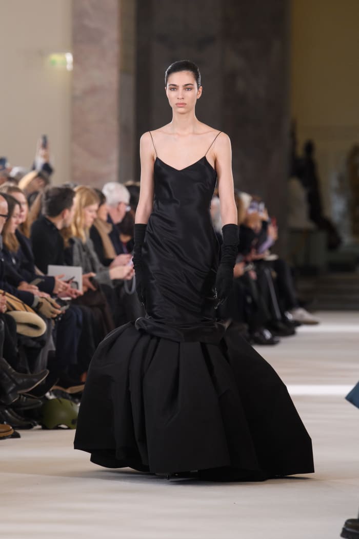 Schiaparelli Haute Couture look spring 2023 (27)
