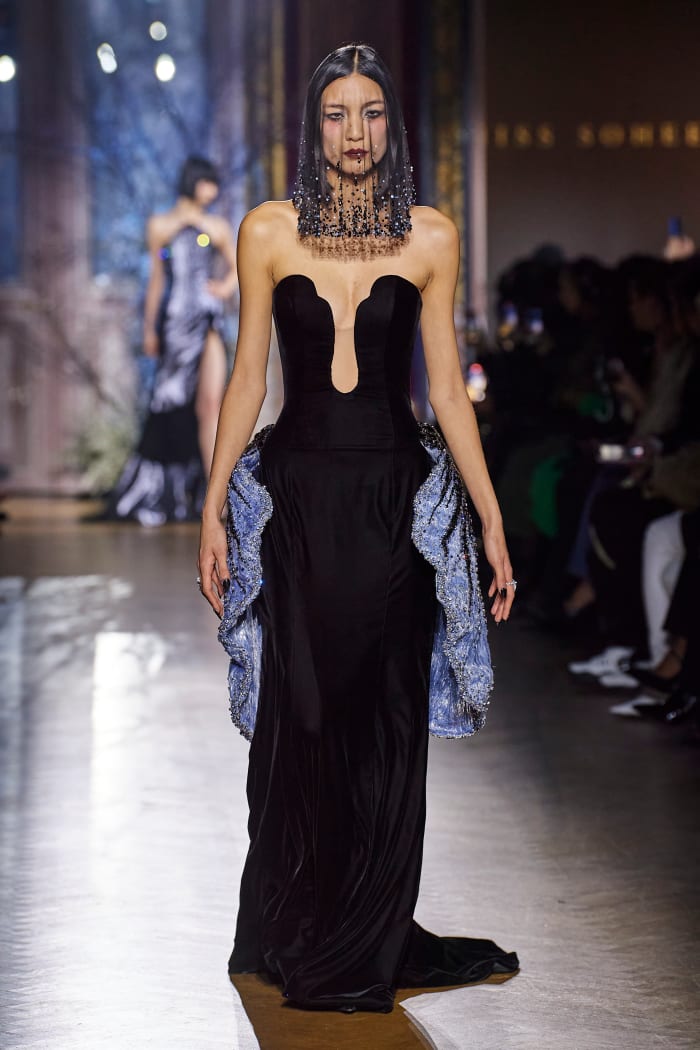 Miss-Sohee-Spring-2023-Haute-Couture-Paris-Fashion-Week-3