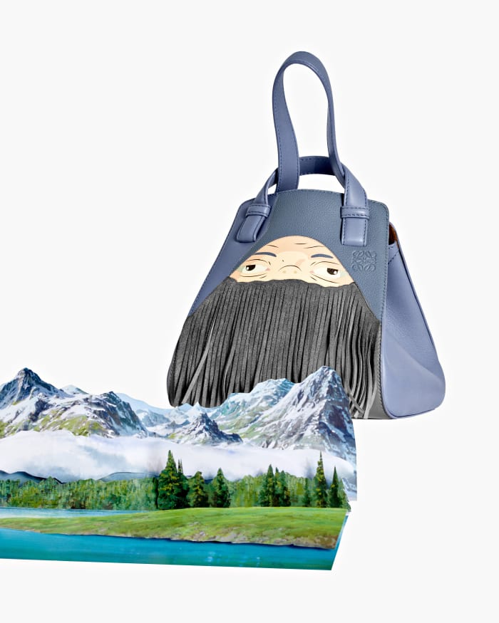 LOEWE_SS23_HMC_COMPLIMENTARY_CONTENT_RGB_CROPPED_4X5_14