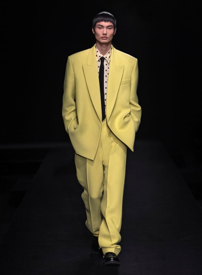 Valentino Haute Couture Spring 2023 (38)