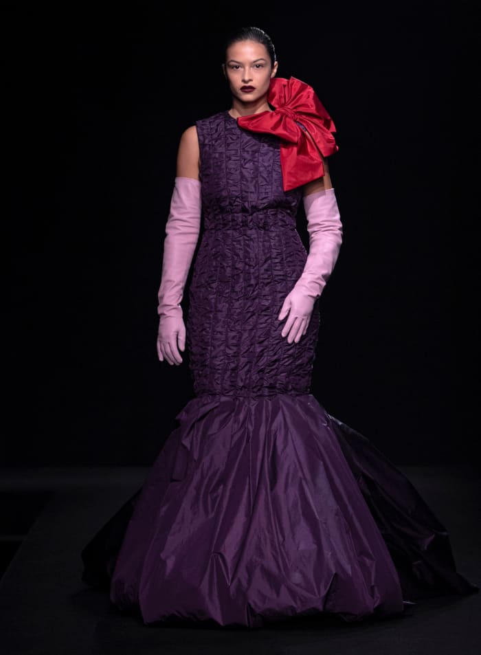 Valentino Haute Couture Spring 2023 (46)