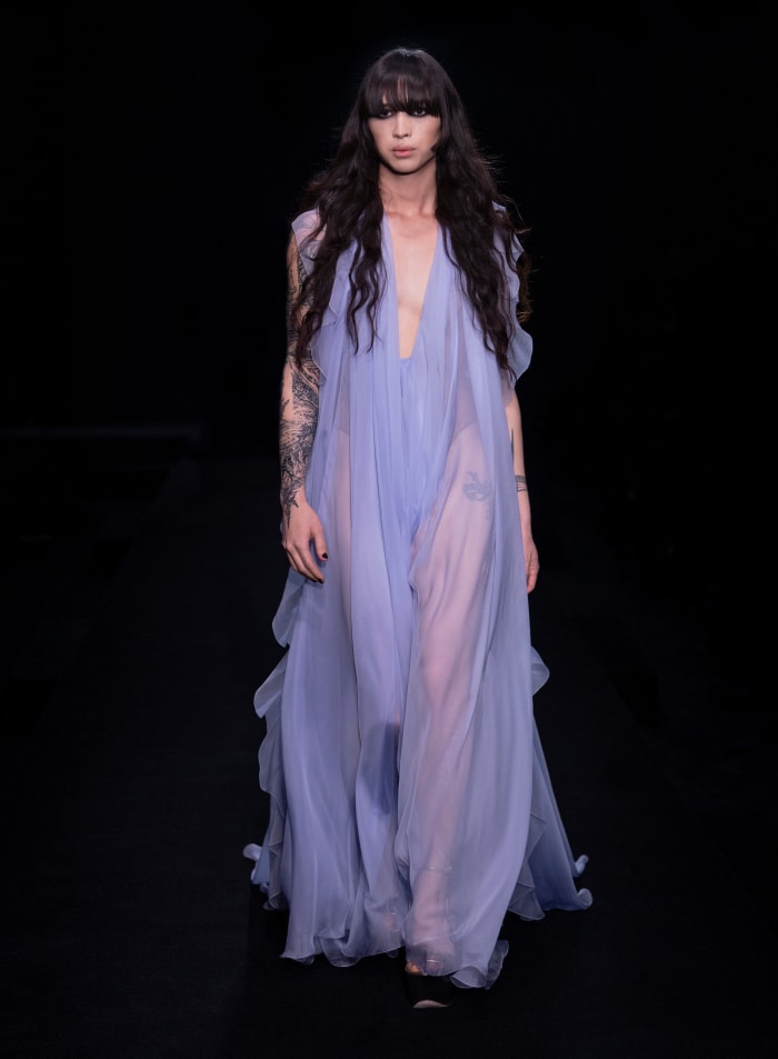 Valentino Haute Couture Spring 2023 (40)