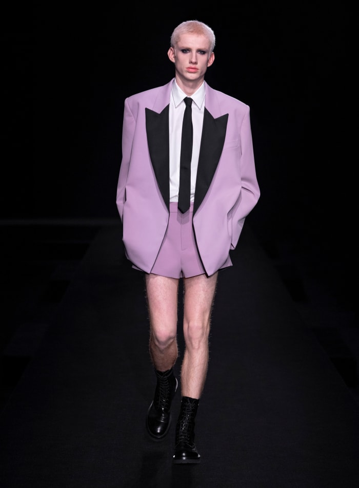 Valentino Haute Couture Spring 2023 (43)