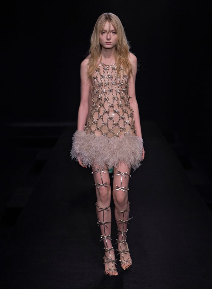 Valentino Haute Couture Spring 2023 (56)