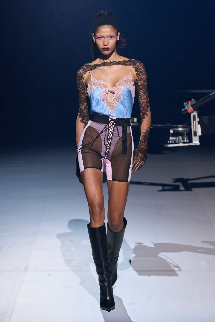 Mugler fall 2023 11