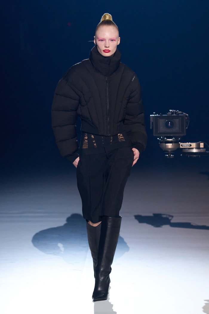 Mugler fall 2023 14