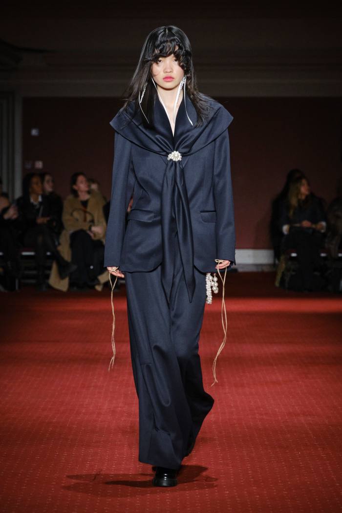 Simone Rocha Fall 2023 - Fashionista