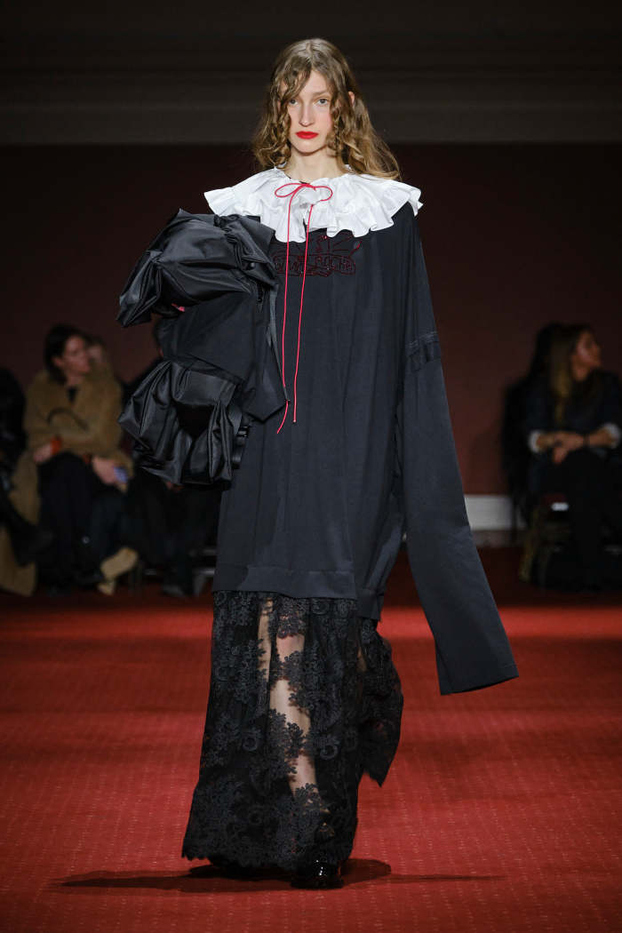 Simone Rocha Fall 2023 - Fashionista