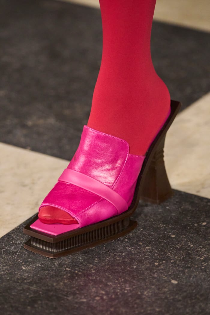 The 22 Best Shoes From London Fashion Week Fall 2023 - Fashionista