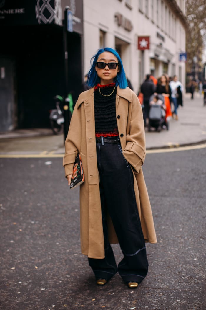 Best Street Style From London Fashion Week Fall 2023 - Fashionista