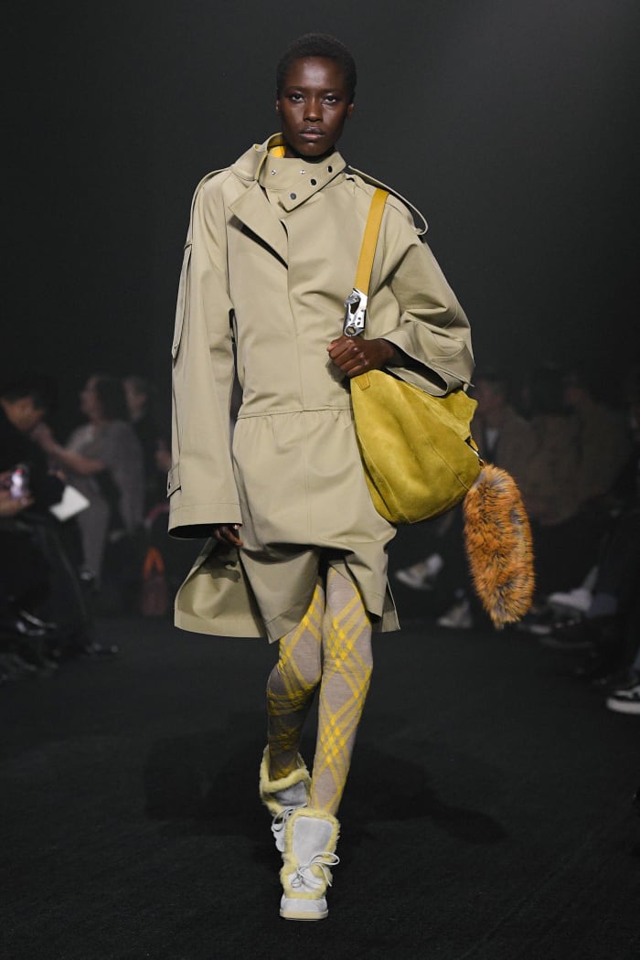 Burberry Fall 2023 - First Collection by Daniel Lee - Fashionista