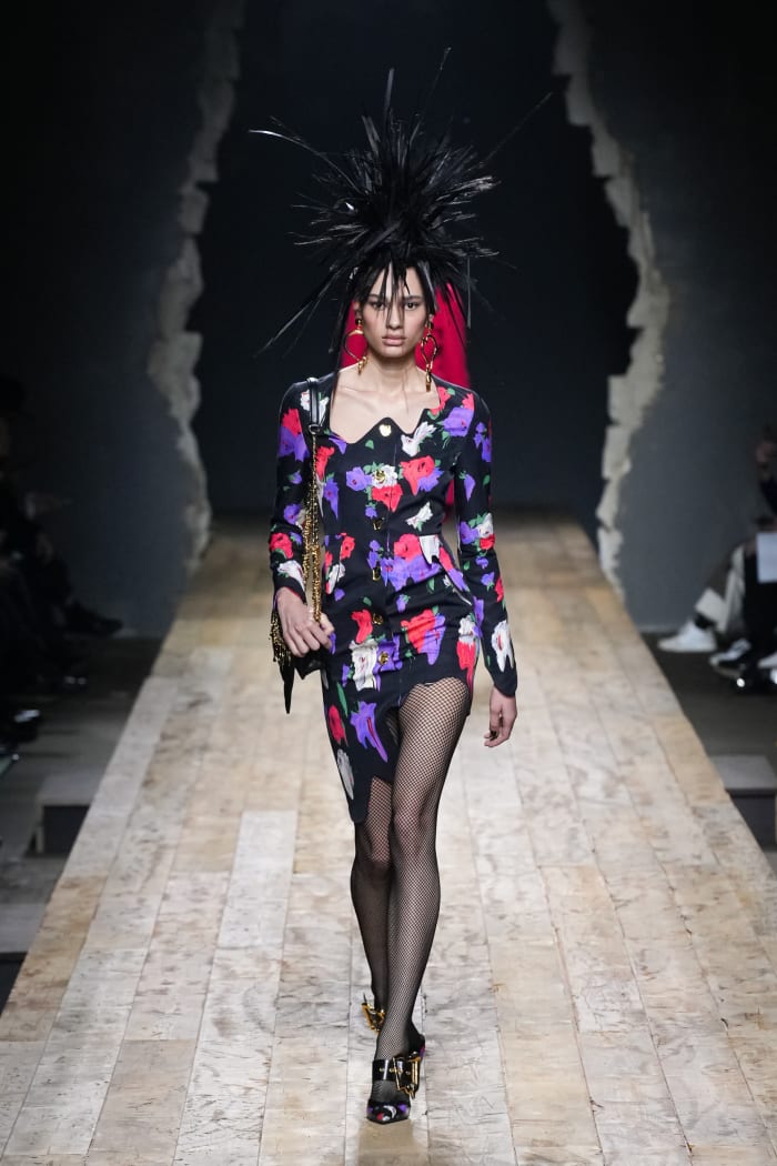 Moschino Fall 2023 by Jeremy Scott - Fashionista